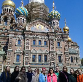 С 1 по 5 мая состоялась традиционная музейная практика учащихся ДХШ в любимом и дорогом для всех художников городе Санкт-Петербурге. 